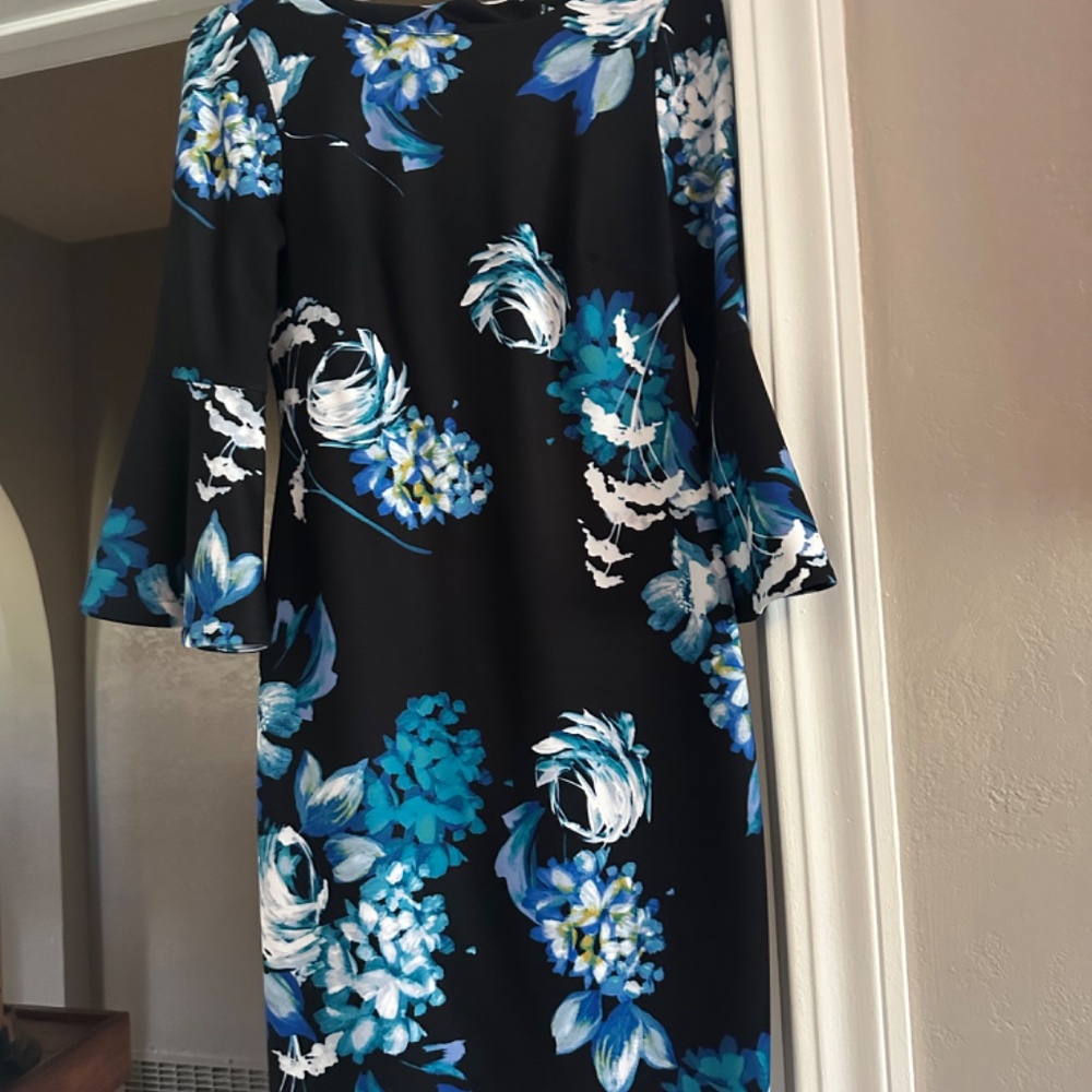 Petite Dresses - Picture 10 of 13